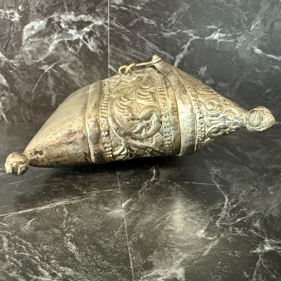 ARTISTIC Brass Pillow Clutch - Picture 6 of 13